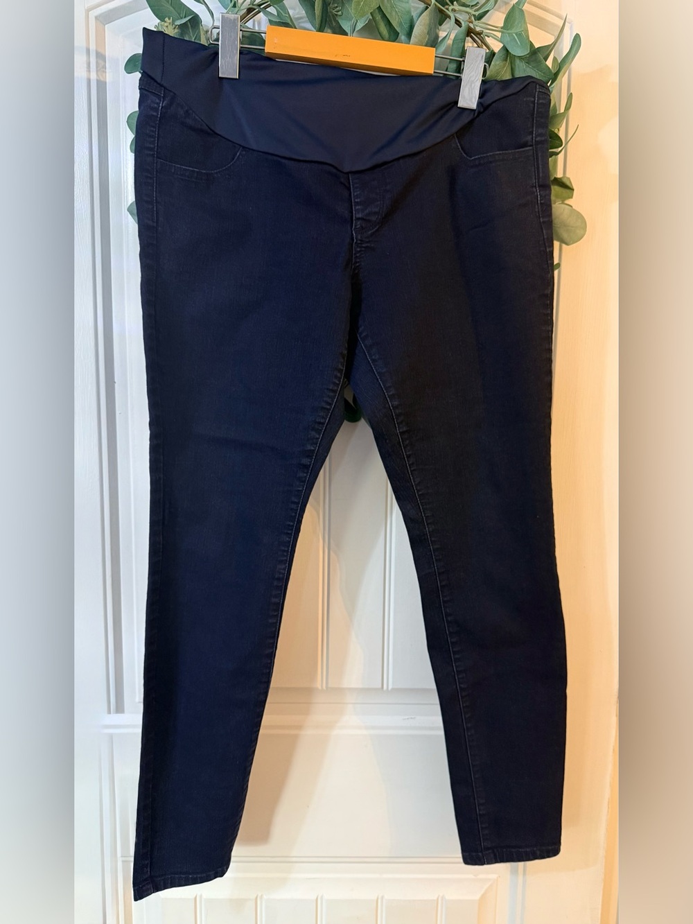 💫4/$25 • Smart Set Insider Premium Dark Denim Skinny Jeans